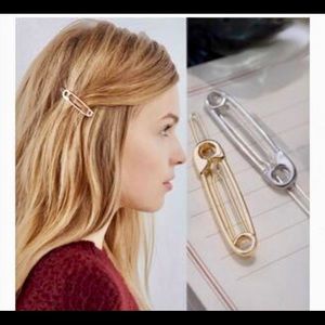 4/$20 Silver Only! Pair of Hair Pins